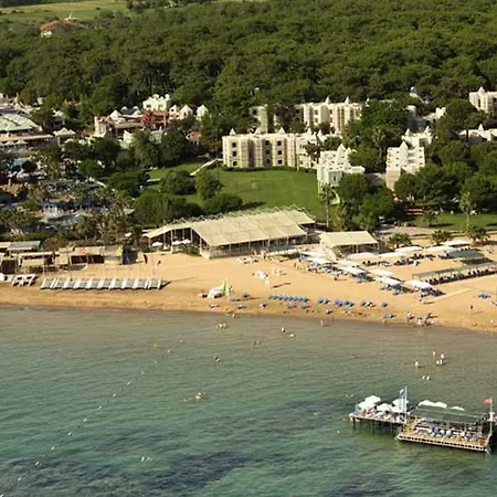 Robinson Pamfilya Resort