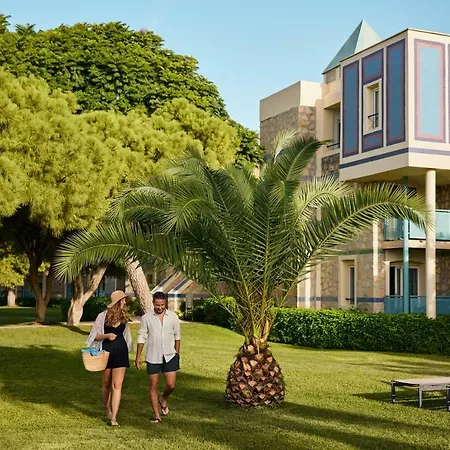 Robinson Pamfilya 4* シダ