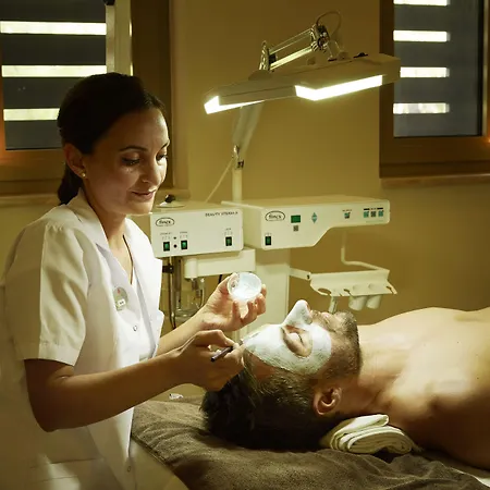 Robinson Pamfilya リゾート シダ