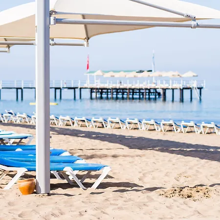 Robinson Pamfilya Rezort 4*