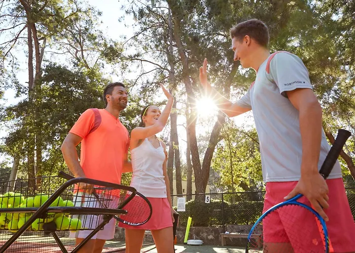 Robinson Pamfilya Rezort Side