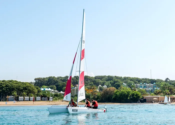 Robinson Pamfilya 4* سيدي