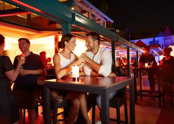 Курортний комплекс Robinson Pamfilya